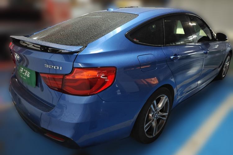 Used BMW 3 Series GT 2018 320i M Sport Edition Rear Right 45 Deg