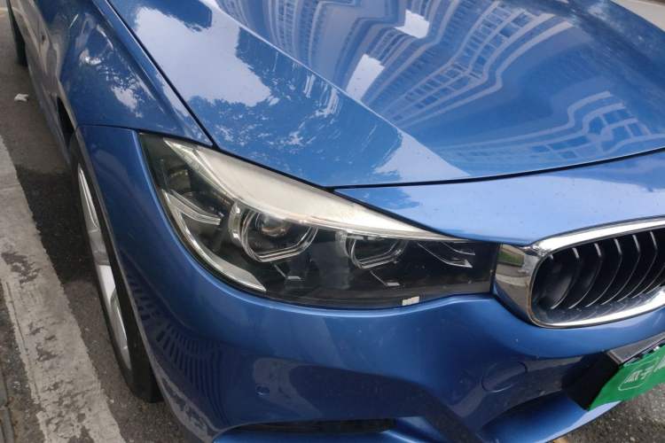 Used BMW 3 Series GT 2018 320i M Sport Edition Right Front Headlight