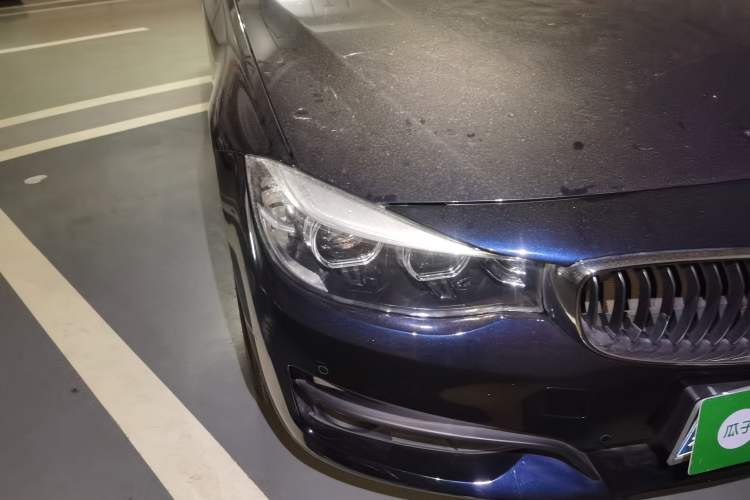 Used BMW 3 Series GT 2018 320i Sport Edition Right Front Headlight