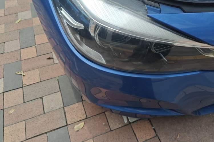 Used BMW 3 Series GT 2018 330i xDrive M Sport Edition Right Front Headlight