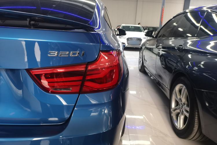 Used BMW 3 Series GT 2018 320i M Sport Edition Right Rear Taillight