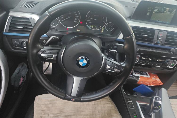 Used BMW 3 Series GT 2018 320i M Sport Edition Steering Wheel