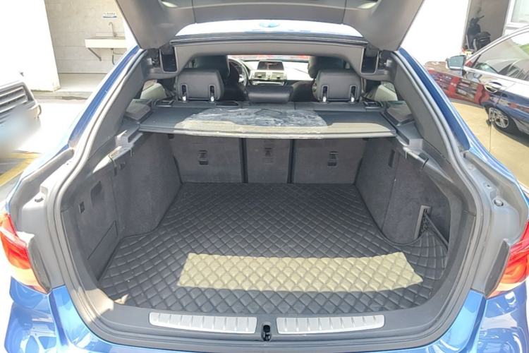 Used BMW 3 Series GT 2018 320i M Sport Edition Trunk