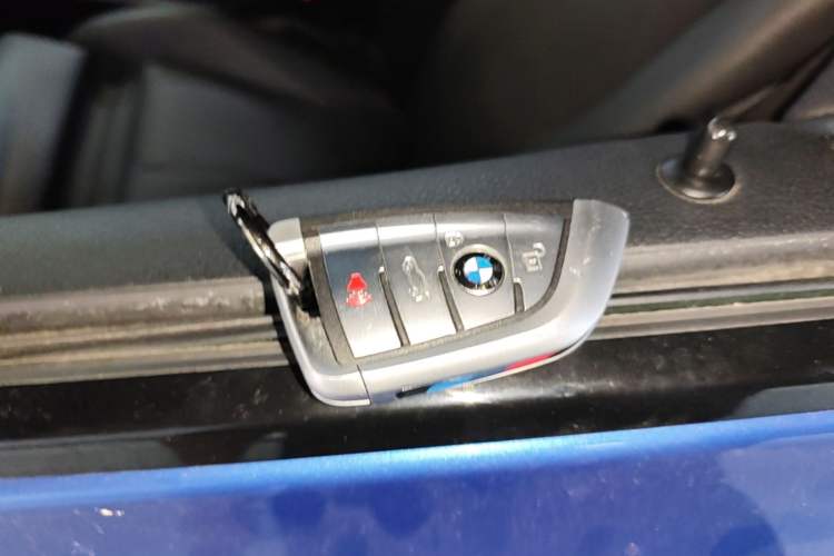 Used BMW 3 Series GT 2018 320i M Sport Edition Vehicle Key