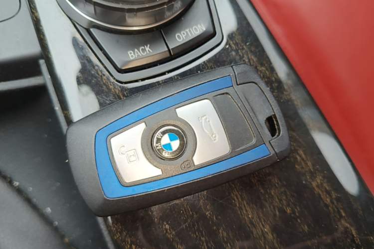 Used BMW 3 Series GT 2018 330i xDrive M Sport Edition Vehicle Key