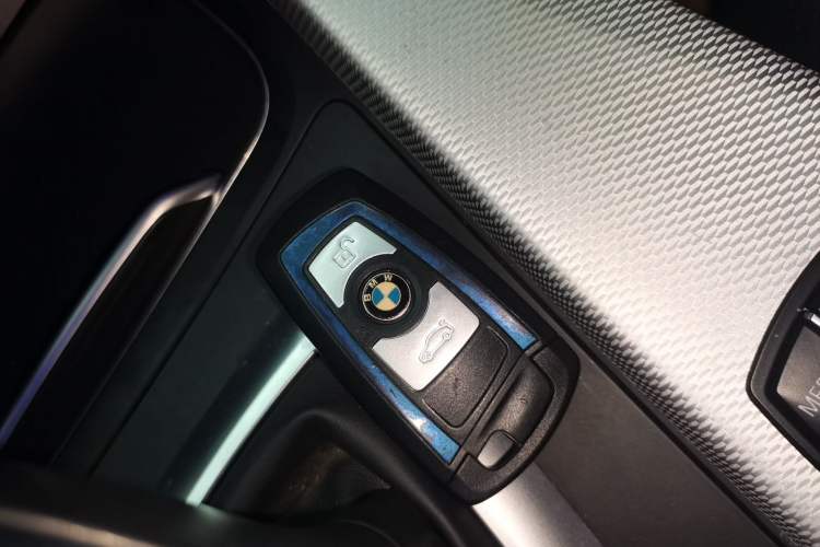 Used BMW 3 Series GT 2018 320i M Sport Edition Vehicle Key