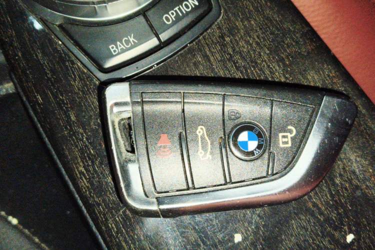 Used BMW 3 Series GT 2018 330i xDrive M Sport Edition Vehicle Key