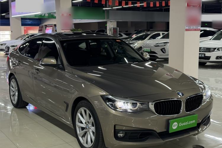 Used BMW 3 Series GT 2018 320i Sport Edition Exterior 2