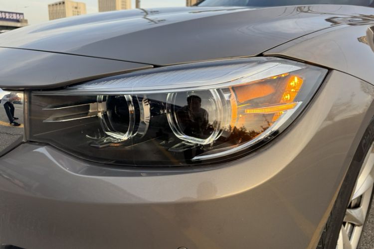 Used BMW 3 Series GT 2018 320i Sport Edition Exterior 6