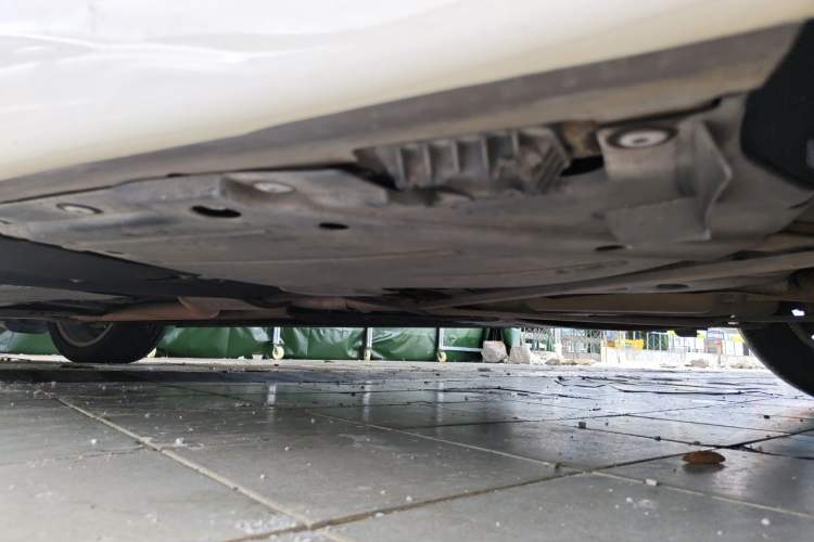 Used BMW 3 Series GT 2018 320i Sport Edition Chassis Rear Left