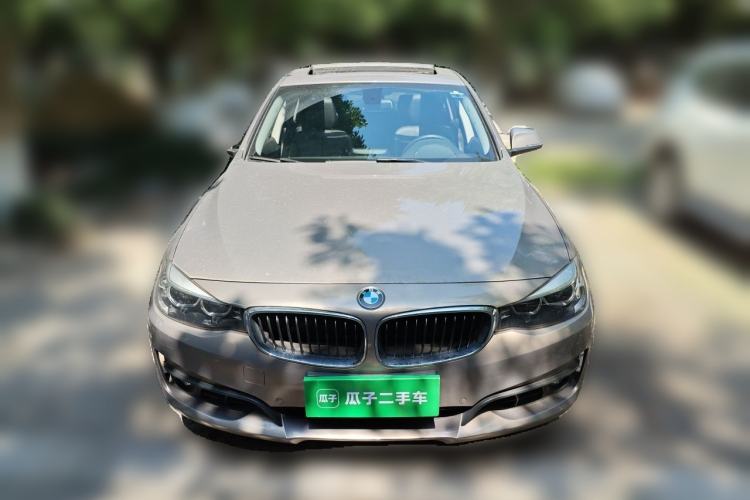 Used BMW 3 Series GT 2018 320i Sport Edition Front