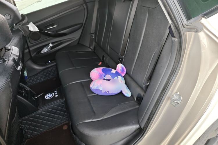 Used BMW 3 Series GT 2018 320i Sport Edition Left Rear Seat