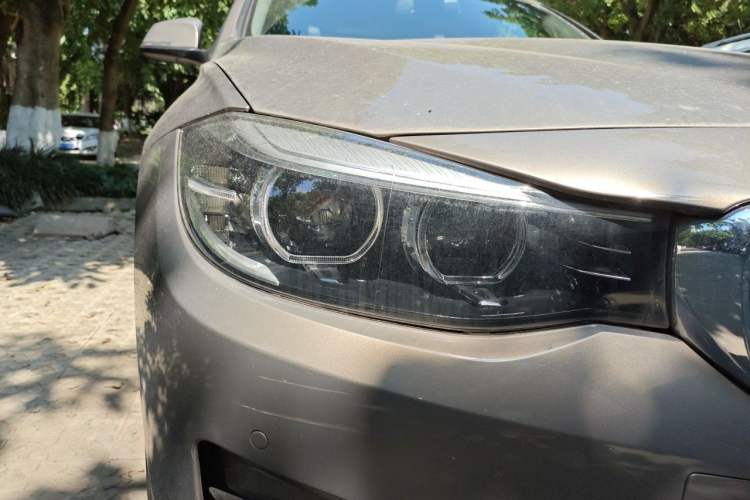 Used BMW 3 Series GT 2018 320i Sport Edition Right Front Headlight