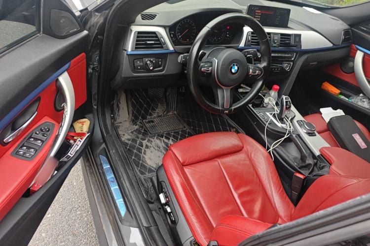 Used BMW 3 Series GT 2018 330i xDrive M Sport Edition Driver Seat