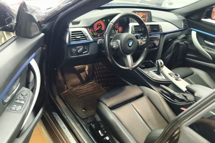 Used BMW 3 Series GT 2018 320i M Sport Edition Driver Seat