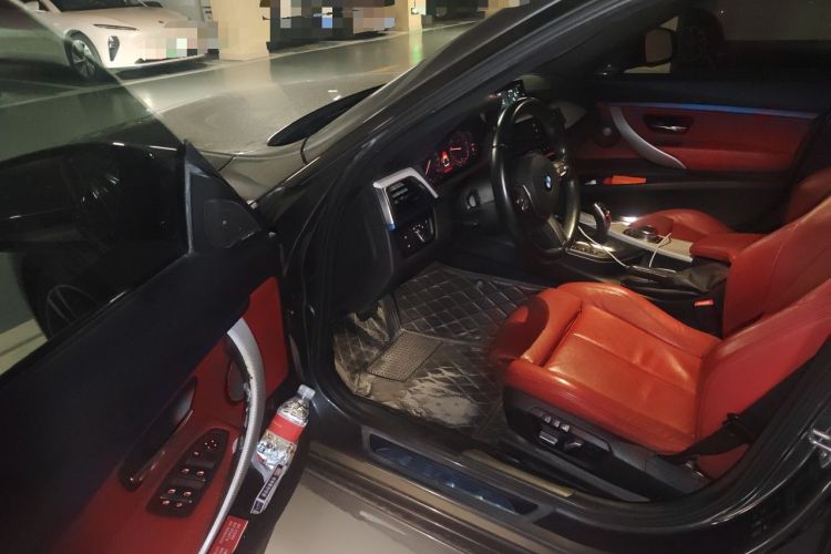Used BMW 3 Series GT 2018 330i xDrive M Sport Edition Driver Seat