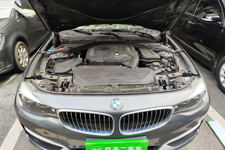 Used BMW 3 Series GT 2018 320i Luxury Design Package Engine Bay