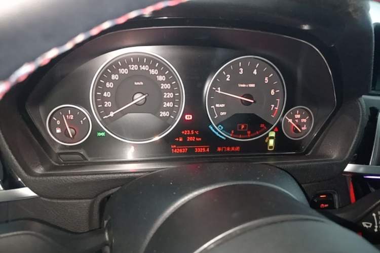 Used BMW 3 Series GT 2018 320i Sport Edition Instrument Cluster