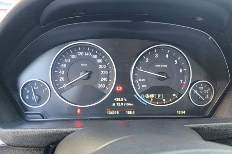 Used BMW 3 Series GT 2018 320i Sport Edition Instrument Cluster