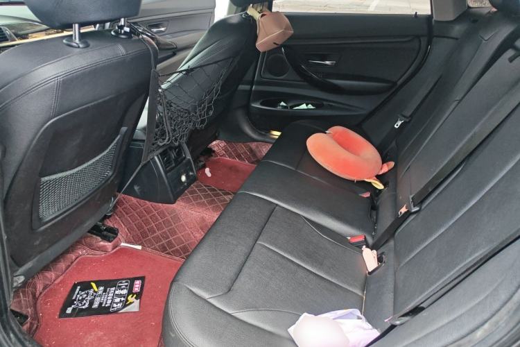 Used BMW 3 Series GT 2018 320i Sport Edition Left Rear Seat