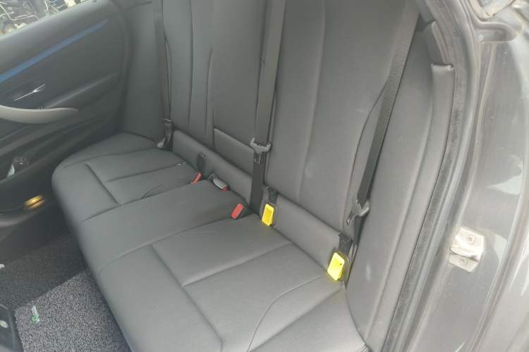 Used BMW 3 Series GT 2018 320i M Sport Edition Left Rear Seat