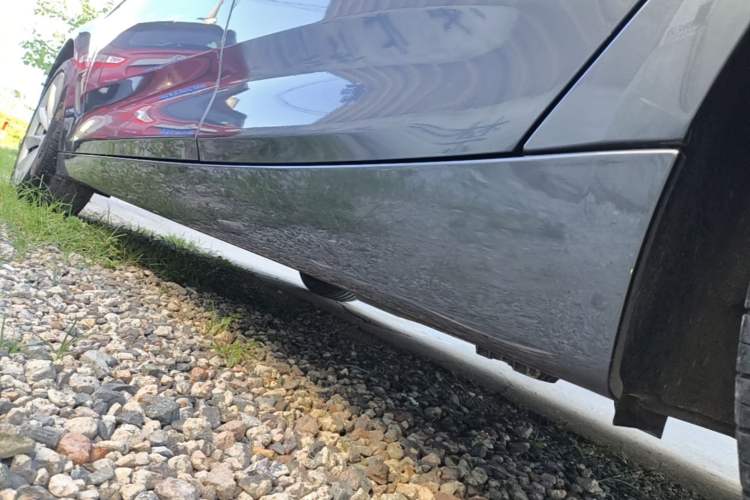 Used BMW 3 Series GT 2018 320i Sport Edition Left Side Sill