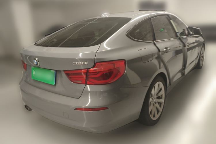 Used BMW 3 Series GT 2018 320i Sport Edition Rear Right 45 Deg