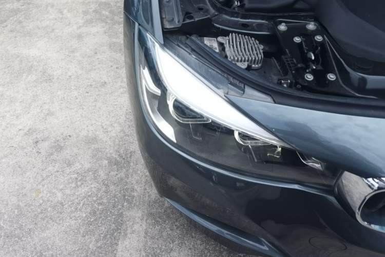 Used BMW 3 Series GT 2018 320i M Sport Edition Right Front Headlight