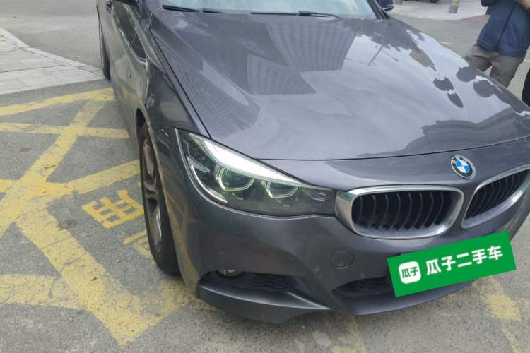 Used BMW 3 Series GT 2018 320i M Sport Edition Right Front Headlight