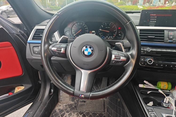 Used BMW 3 Series GT 2018 330i xDrive M Sport Edition Steering Wheel