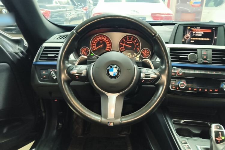 Used BMW 3 Series GT 2018 320i M Sport Edition Steering Wheel