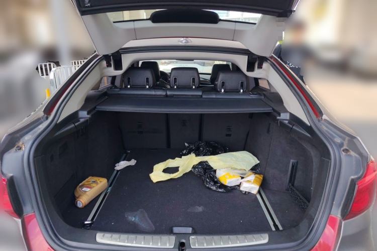 Used BMW 3 Series GT 2018 320i Sport Edition Trunk