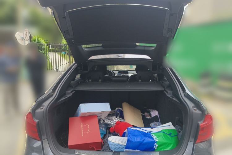 Used BMW 3 Series GT 2018 320i M Sport Edition Trunk