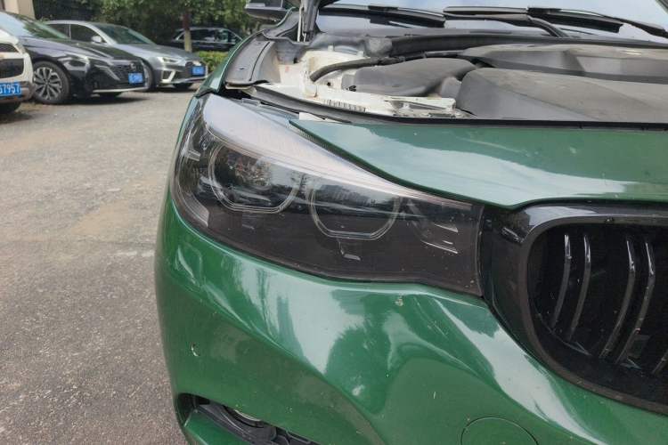 Used BMW 3 Series GT 2018 320i Sport Edition Right Front Headlight