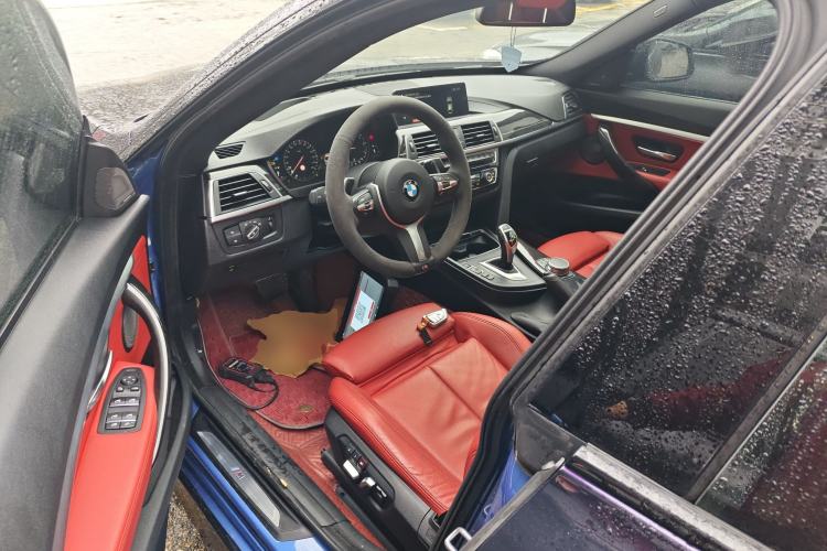 Used BMW 3 Series GT 2018 330i xDrive M Sport Edition Left Front Seat