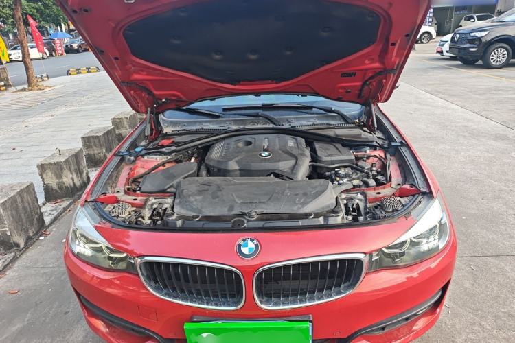 Used BMW 3 Series GT 2018 320i Sport Edition Engine Bay