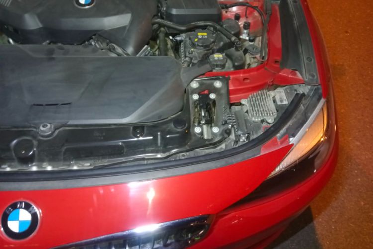 Used BMW 3 Series GT 2018 320i Sport Edition Engine Bay Left
