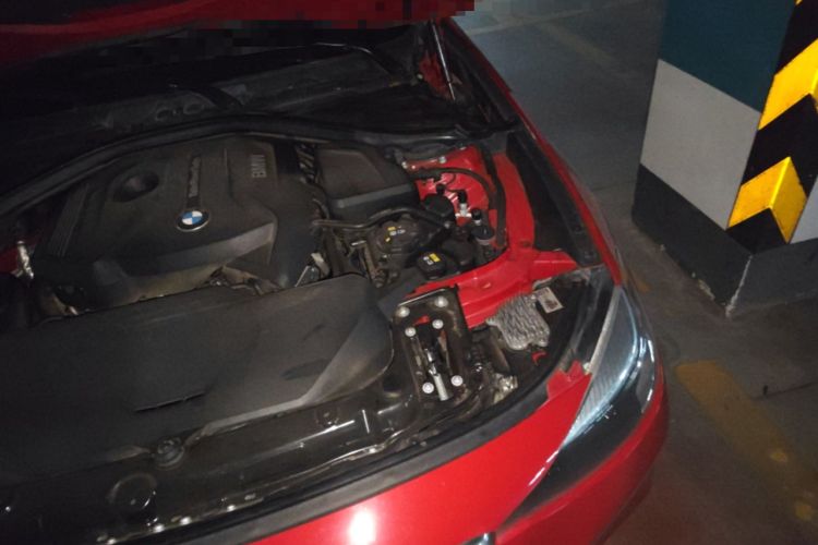 Used BMW 3 Series GT 2018 330i xDrive M Sport Edition Engine Bay Left