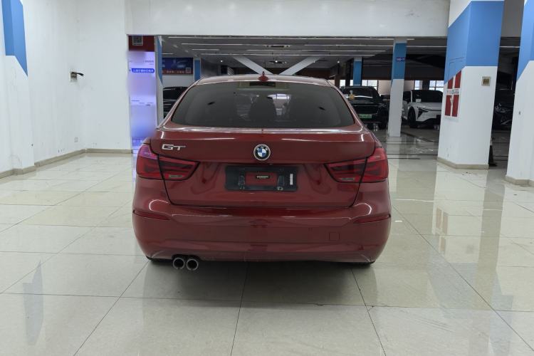 Used BMW 3 Series GT 2018 320i Sport Edition Exterior 3