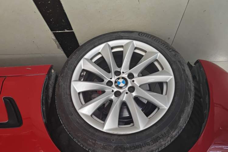 Used BMW 3 Series GT 2018 320i Sport Edition Exterior 7