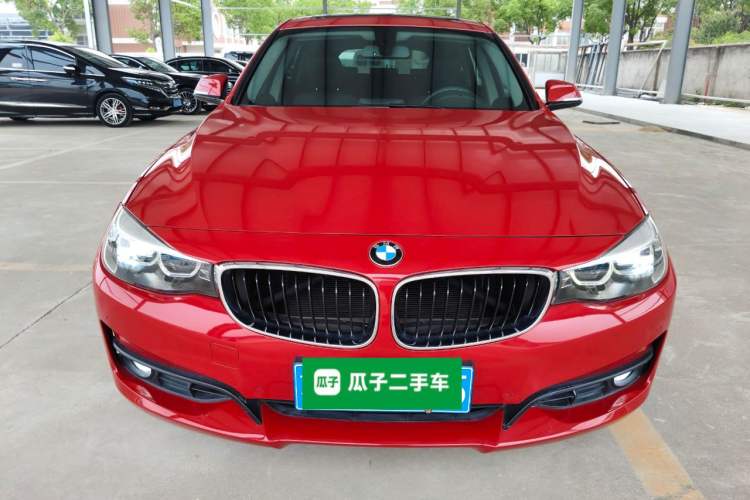 Used BMW 3 Series GT 2018 320i Sport Edition Front