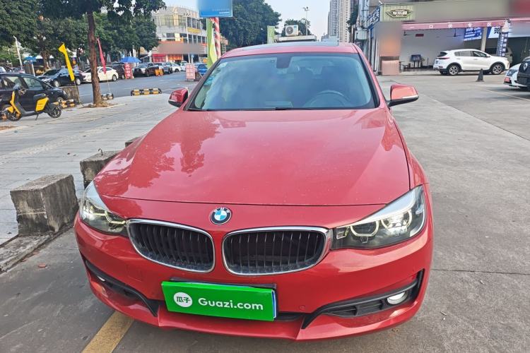 Used BMW 3 Series GT 2018 320i Sport Edition Front