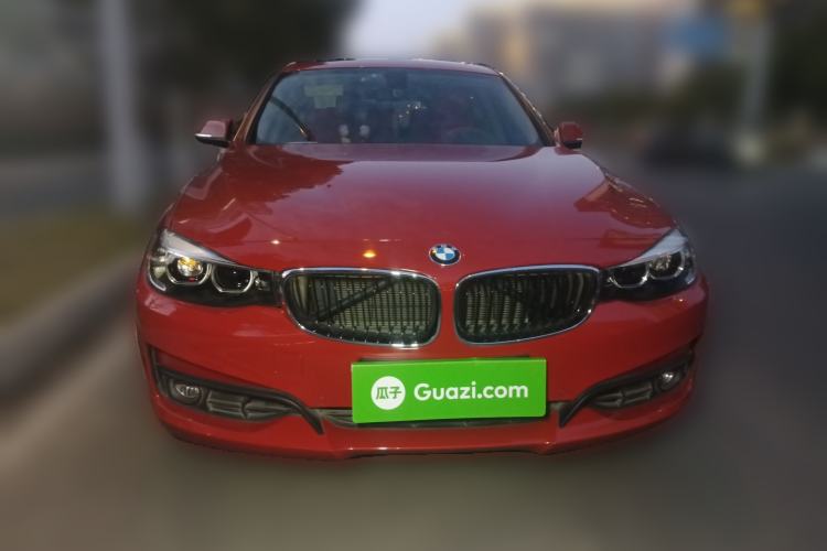 Used BMW 3 Series GT 2018 320i Sport Edition Front