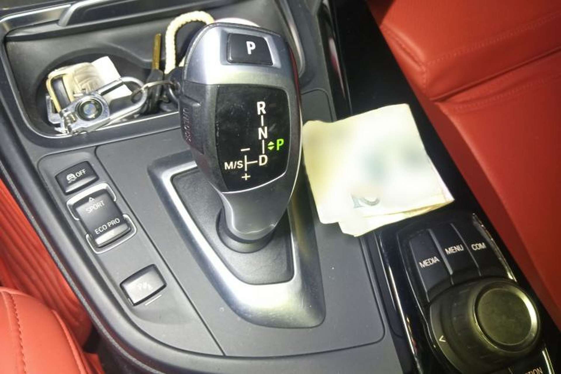 Used BMW 3 Series GT 2018 320i Sport Edition Gear Lever