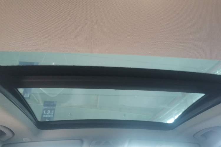 Used BMW 3 Series GT 2018 320i Sport Edition Headliner