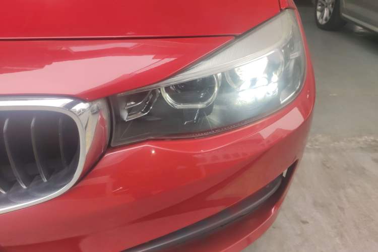 Used BMW 3 Series GT 2018 320i Sport Edition Left Front Headlight
