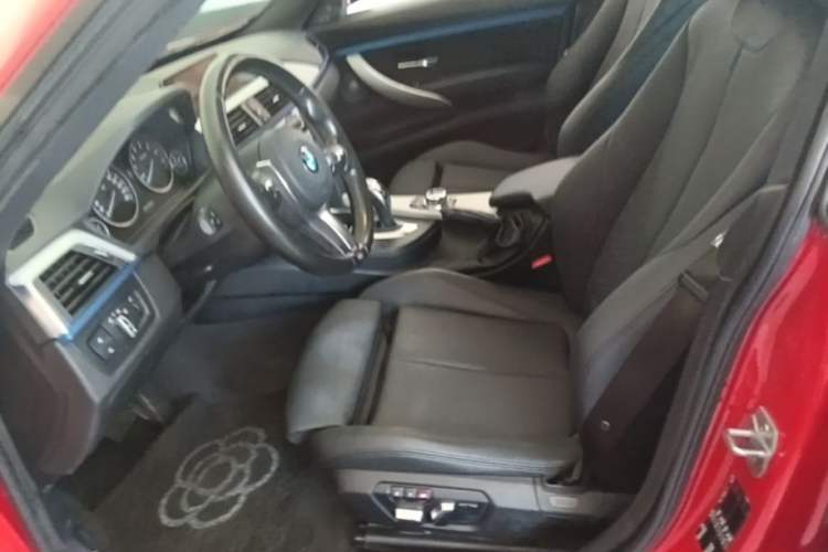 Used BMW 3 Series GT 2018 320i M Sport Edition Left Front Seat