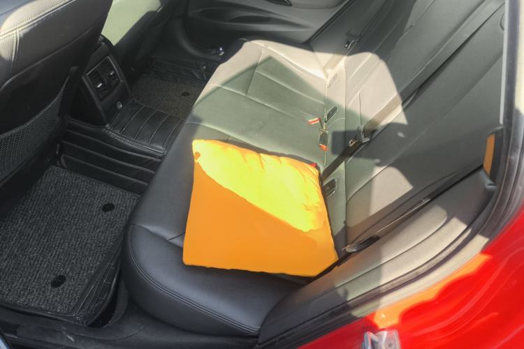 Used BMW 3 Series GT 2018 320i Sport Edition Left Rear Seat