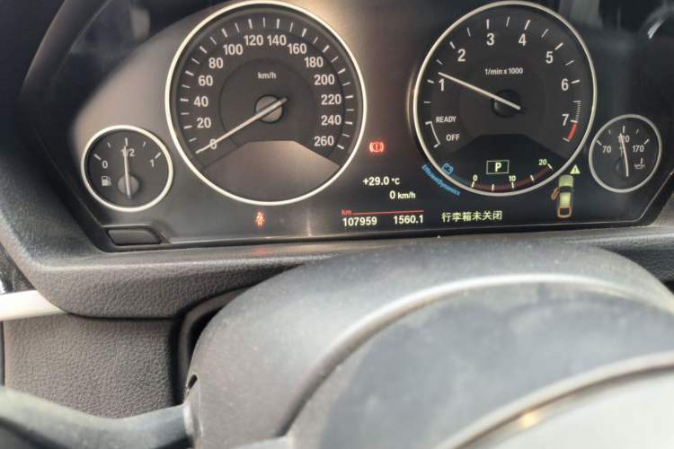 Used BMW 3 Series GT 2018 320i Sport Edition Odometer Close Up