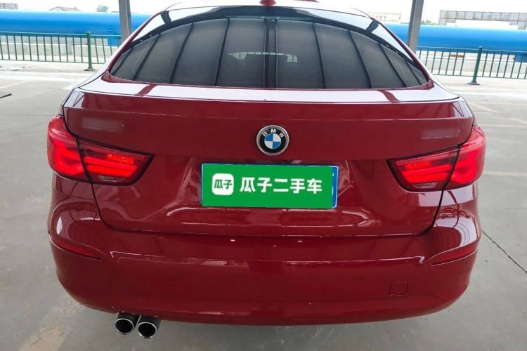 Used BMW 3 Series GT 2018 320i Sport Edition Rear